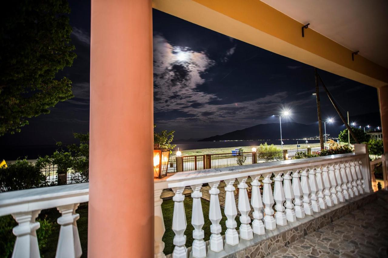 Villa Kaliva House Vrasná Exterior foto